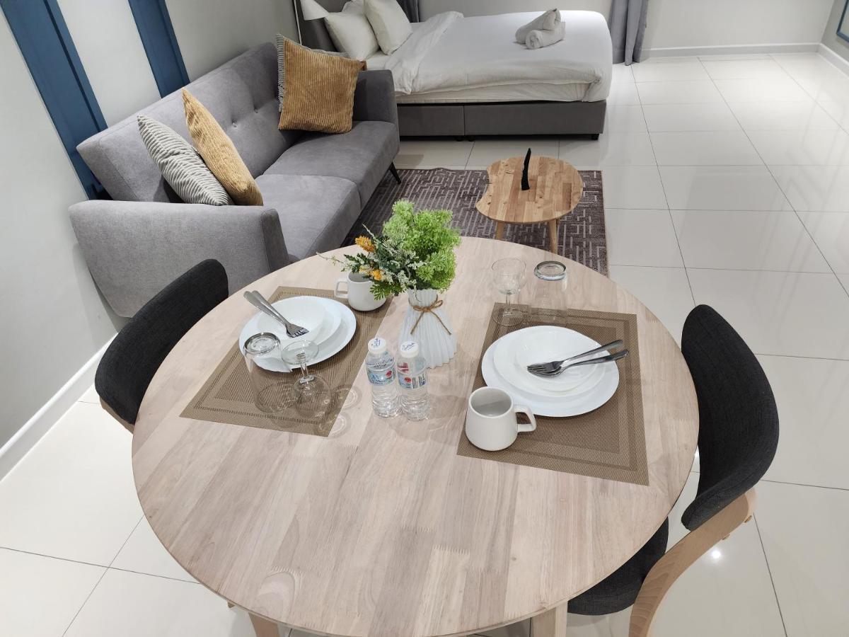 Apartment Chambers Kl By Fortune